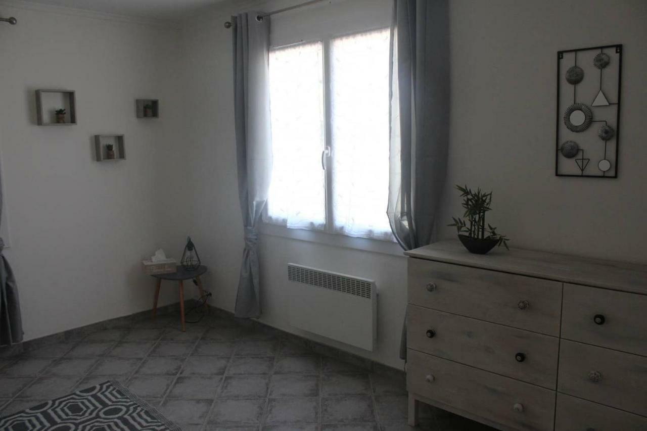 La Maison De Manon, 4-5Personnes, 75M2, Centre Village Avec Piscine Privee Maussane les Alpilles Exterior foto
